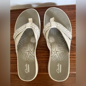 Clarks Women's white Braided Sandals